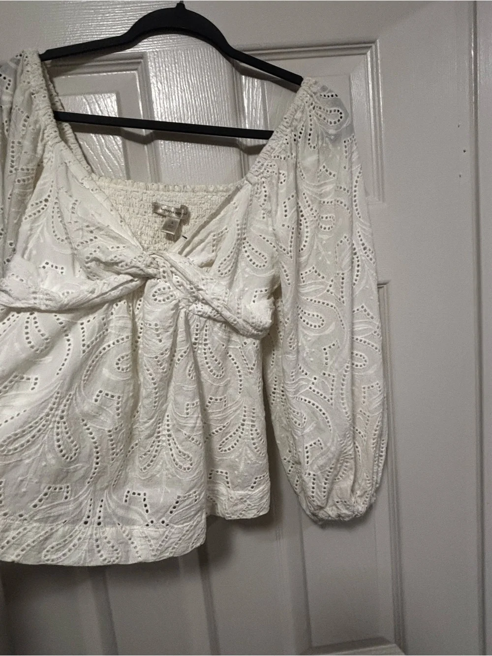 Banana Republic Ivory Eyelet Tie-Front Peasant Blouse